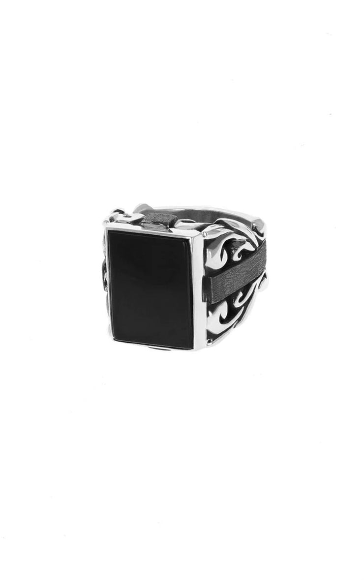 King Baby Statement Onyx Scroll Ring